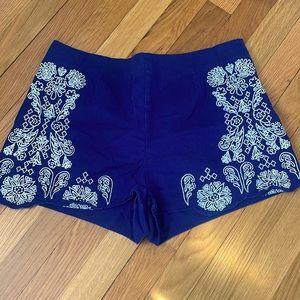 H&M navy cotton embroidered floral shorts